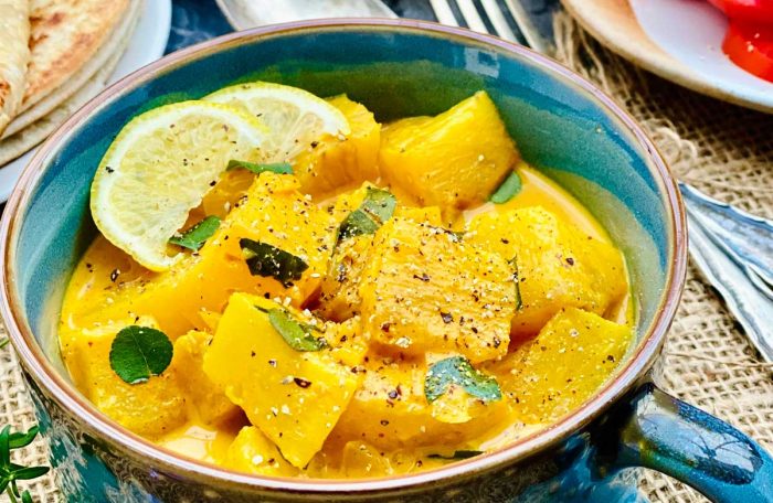 Pineapple Curry